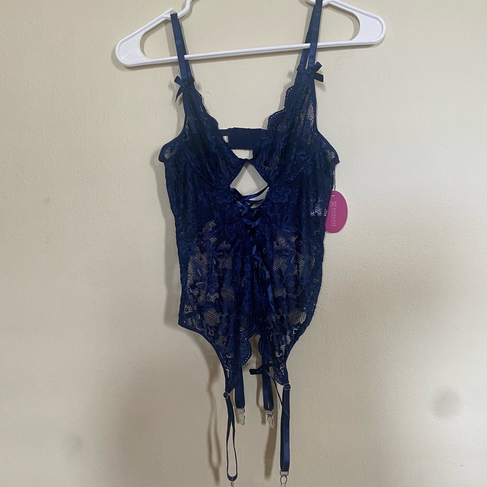 NWT Avid Love Navy Blue Teddy Garter Size S